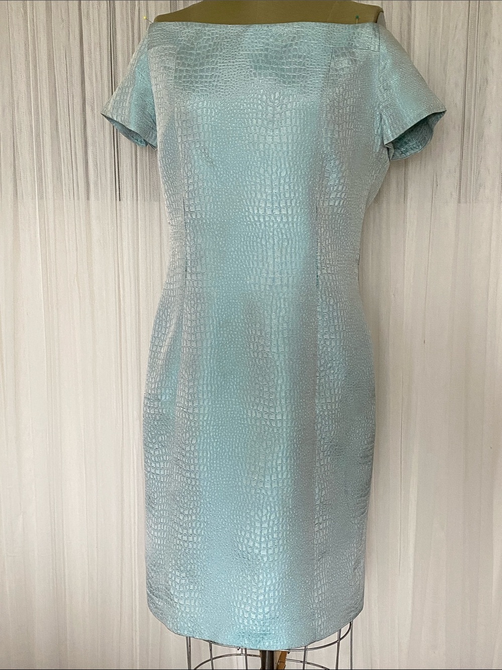 Off-Shoulder Textured Sheath Dress by B Michael American Red Collection Sz 16